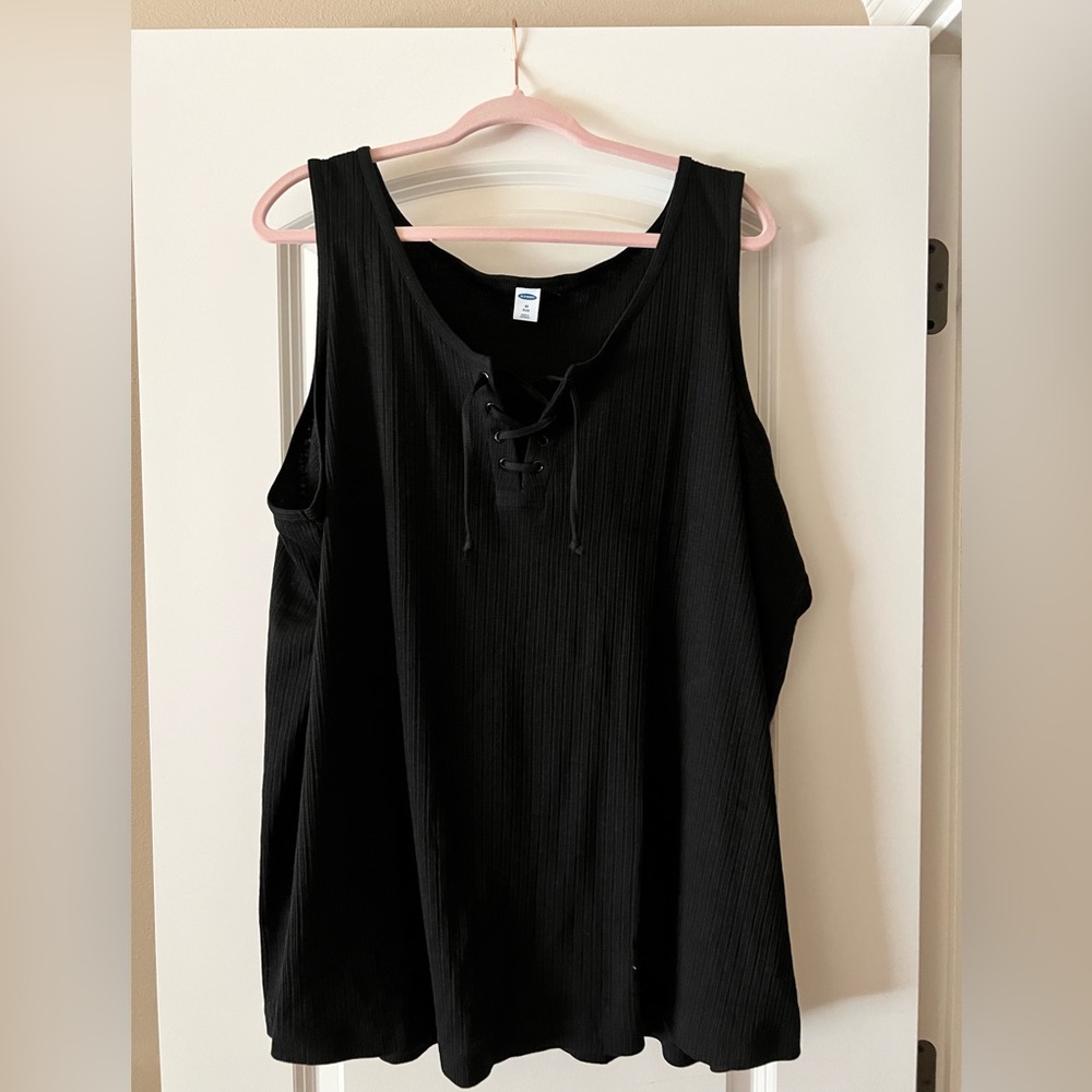 Old Navy plus size (4x) lace up tank top